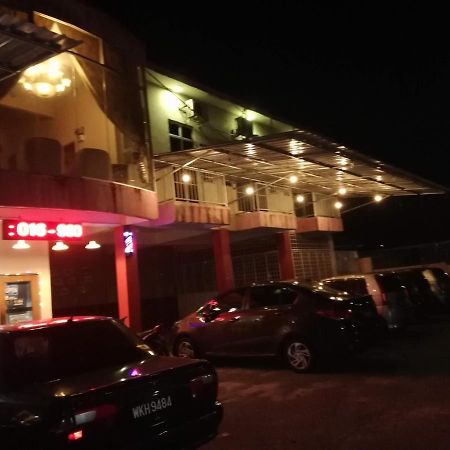 Daisyinn Budget Hotel Kuala Terengganu Kampong Gong Badak Exteriér fotografie