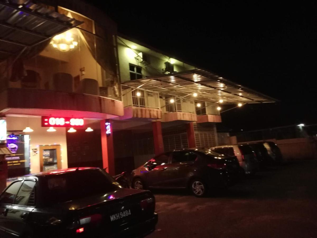 Daisyinn Budget Hotel Kuala Terengganu Kampong Gong Badak Exteriér fotografie