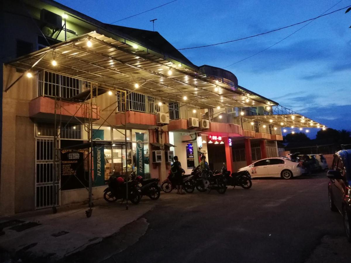 Daisyinn Budget Hotel Kuala Terengganu Kampong Gong Badak Exteriér fotografie