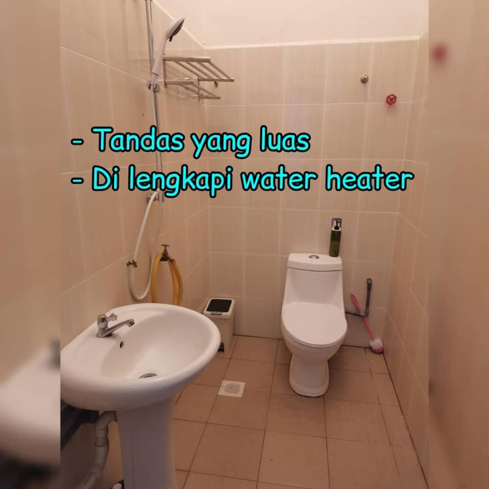 Daisyinn Budget Hotel Kuala Terengganu Kampong Gong Badak Exteriér fotografie